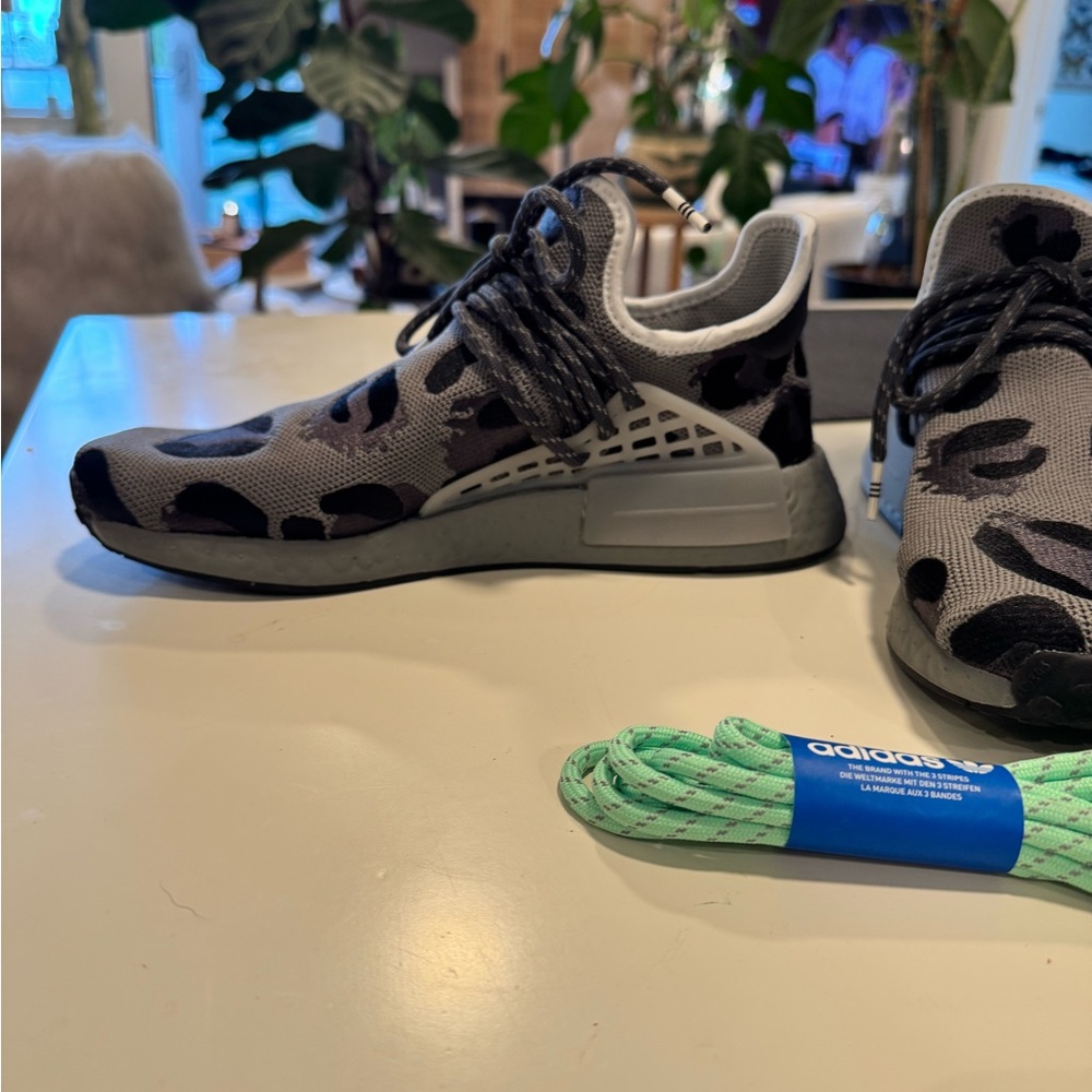 Adidas NMD Hu Pharrell sneakers. Grey and black animal print. - Picture 4 of 14